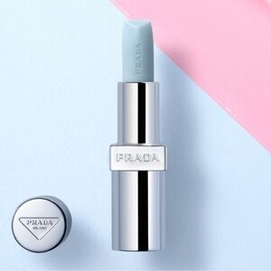 Prada Hydrating Lip Balm with Jojoba Oil (Astral Pink)